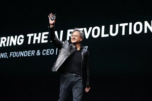 NVIDIA 執行長黃仁勳於 GTC 2017 發表主題演說。