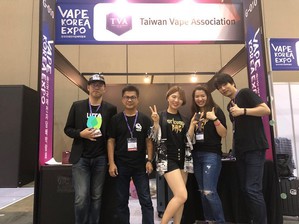 TVA台湾电子烟协会组团叁加首届韩国电子烟展