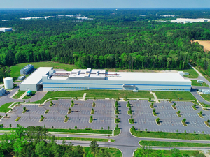 Cree在公司美国总部北卡罗莱纳州特勒姆市建造一座采用最先进技术的自动化200mm SiC碳化矽生产工厂和一座材料超级工厂。