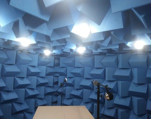 以色列专业音频和数位讯号处理开发商Waves在台北设置的无响室（摄影／吴雅婷）