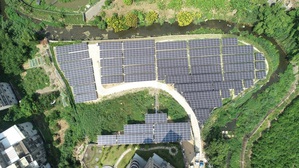 施耐德電機與以諾工程顧問成立台灣首座斜槓經營的太陽能電廠，可透過遠端監控可視化，隨時掌握電廠產電狀況，提升管理效率80%。