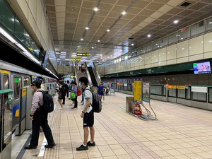 臺北大眾捷運公司在最新環狀線的監控系統,選用艾訊智慧交通軌道監控解決方案。