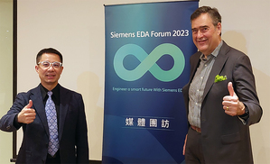 門子數位化工業軟體IC EDA執行副總裁Joseph Sawicki(右)，與EDA亞太區技術總經理李立基(左)