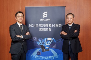 台湾爱立信技术长姚旦(右)与云端软体与服务事业群客户策略协理魏逸国(左)